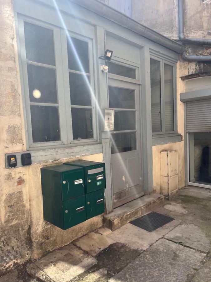 Logement Au Coeur De Dole Extérieur photo